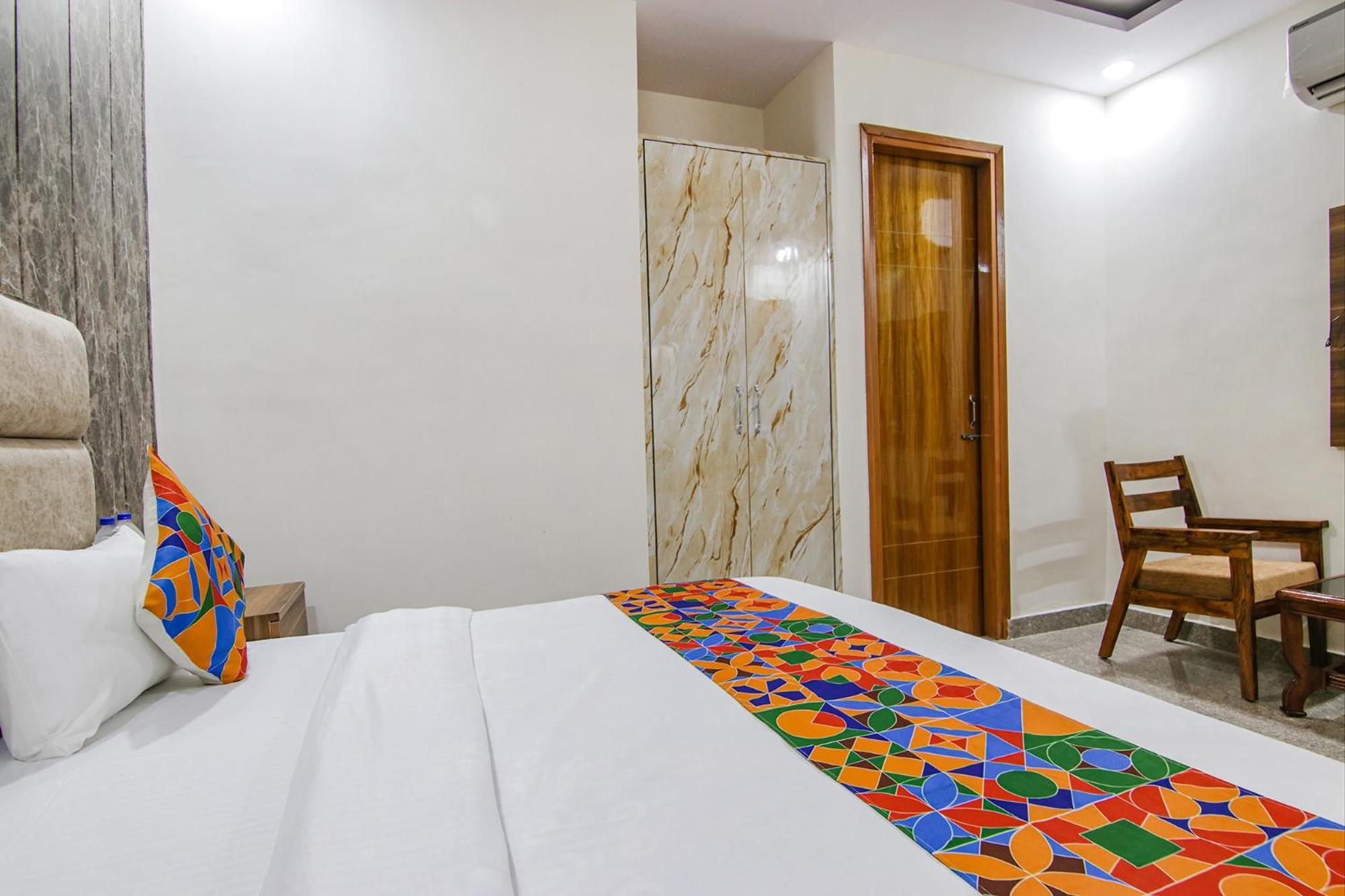 Fabhotel Hc South Crown Mohali Exterior foto