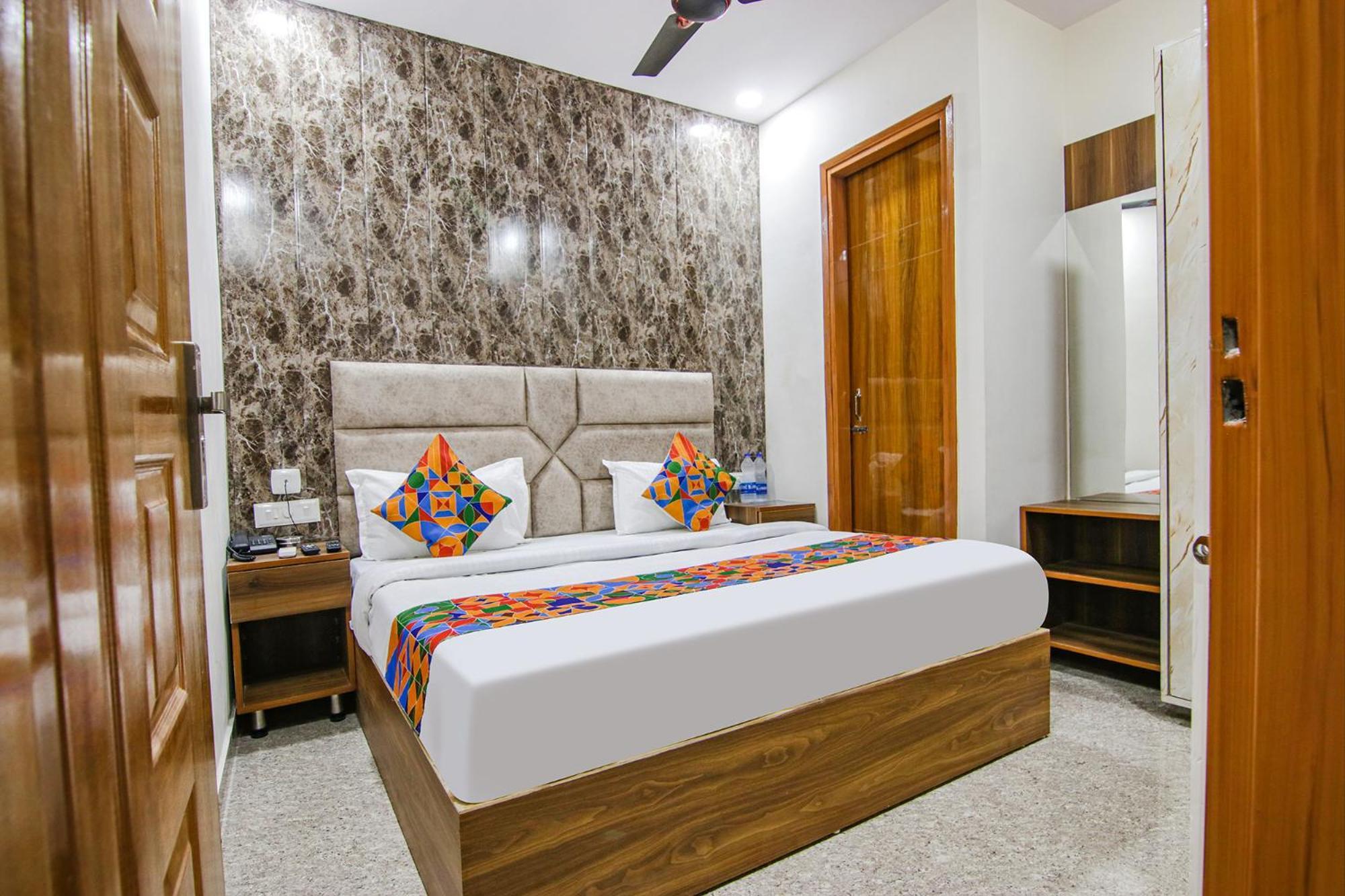 Fabhotel Hc South Crown Mohali Exterior foto